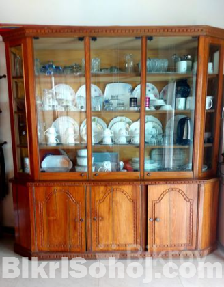 Showcase সেগুন কাঠের শোকেস